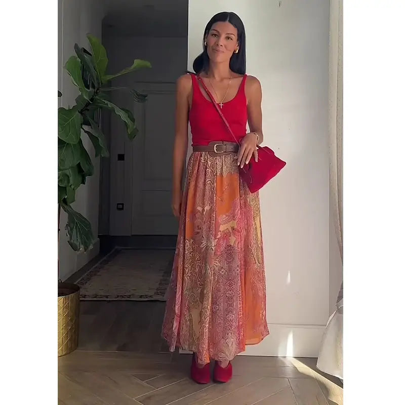 Model Wearing Summer New Skirts Women's 2026 New Fashion Retro Coral Red