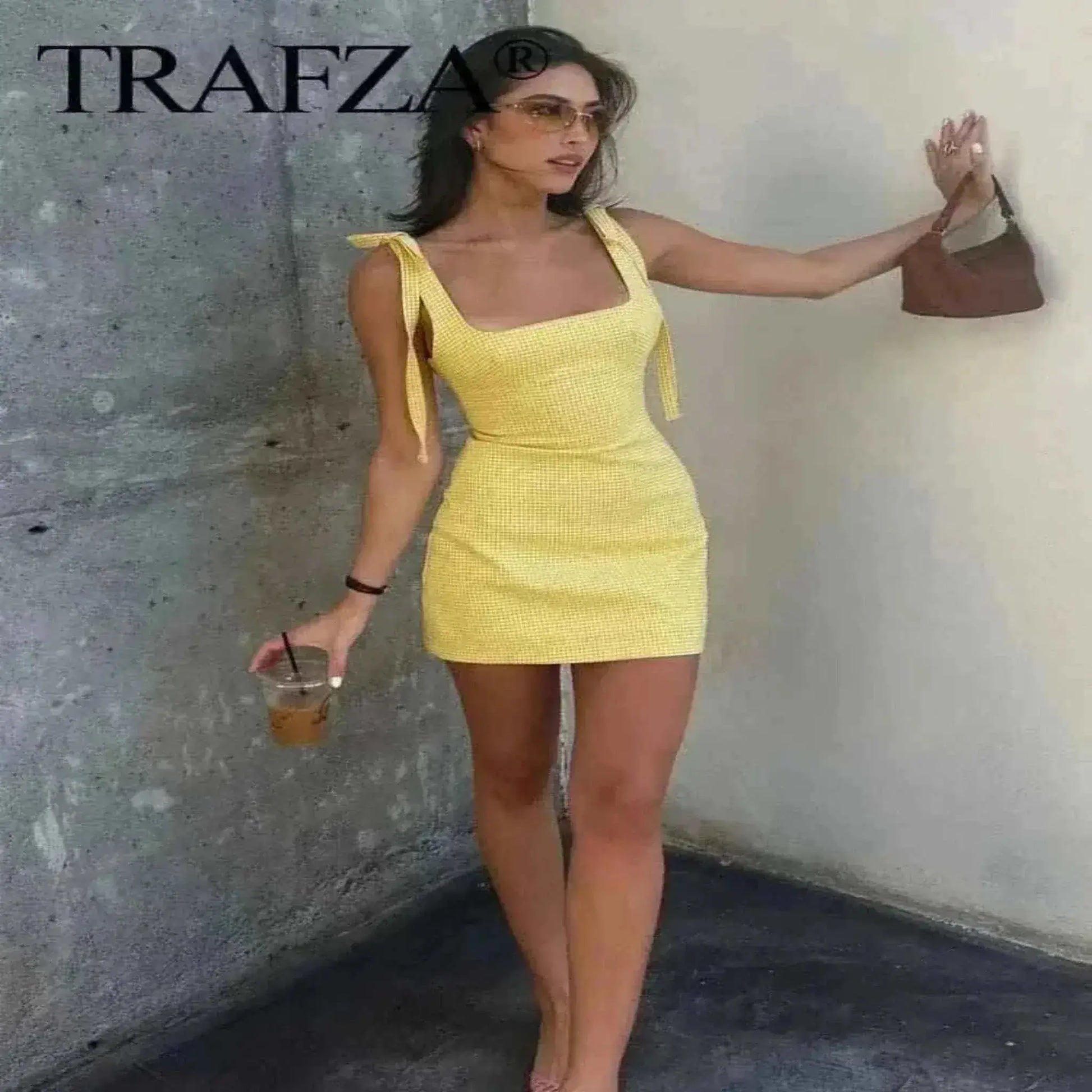 dress online uk, Women Wearing In TRAFZA 2025 Fashion Women's Yellow Plaid Sling Dress 2nd View