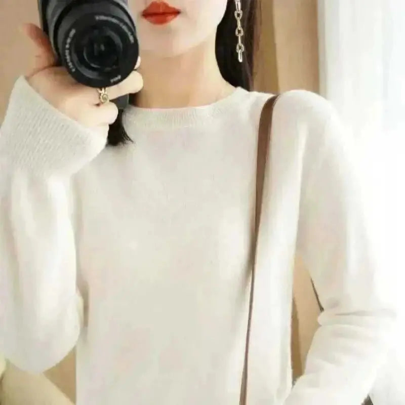 Women's Warm Sweater Round Neck Pullover White