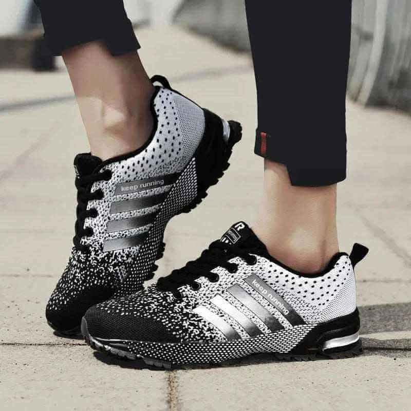 BREATHABLE CASUAL SNEAKERS.