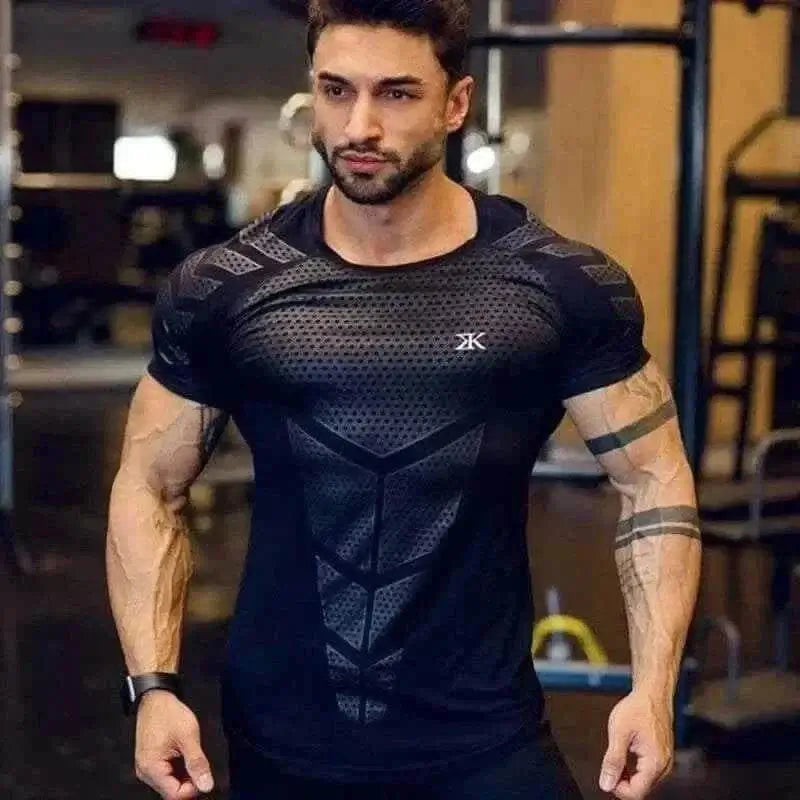 mens t shirts uk, BREATHABLE QUICK DRY FITNESS TOP.