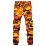 CAMOUFLAGE TRAINING PANTS.