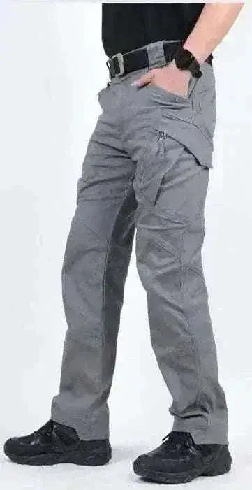 CARGO TACTICAL PANTS.