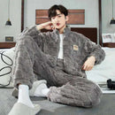 Men Warm Flannel Pajamas Autumn Thicken Long-sleeved Trousers Two-Piece Set Winter Man Pyjamas Loose Comfortable Sleepwear Suit.
