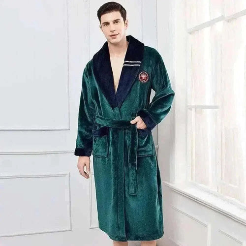 WINTER FLANNEL BATHROBE.