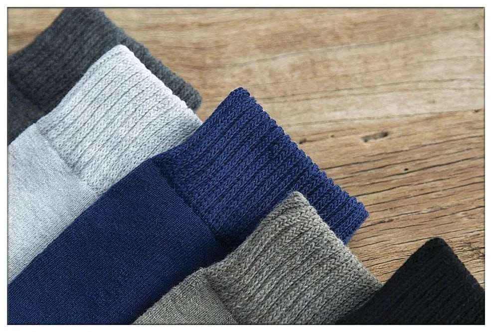 Men's Fashion Style Store Winter Men's New High-Grade Thick Warm Solid Color Wool Material Fashion Casual Calf Long Socks 3 Pair