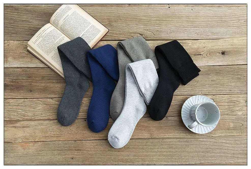 Men's Fashion Style Store Winter Men's New High-Grade Thick Warm Solid Color Wool Material Fashion Casual Calf Long Socks 3 Pair